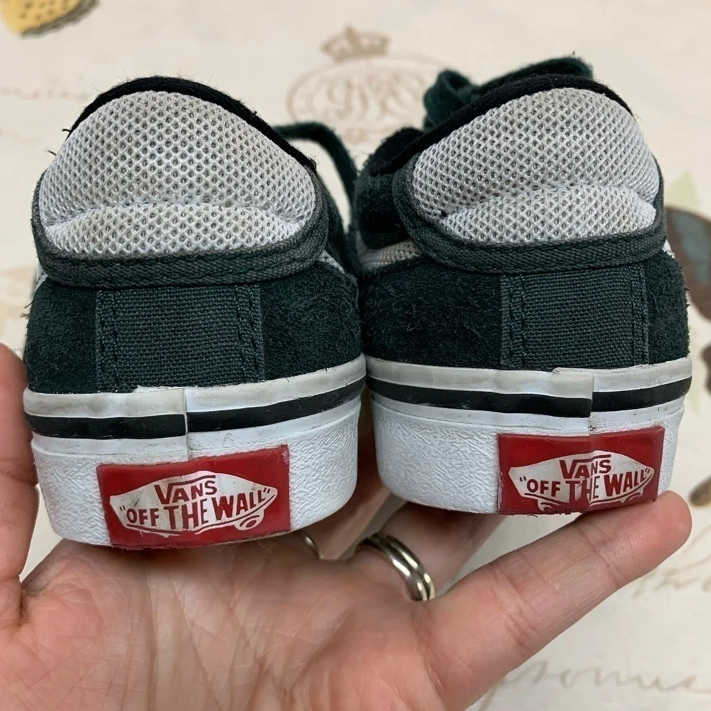 Vans excellent please